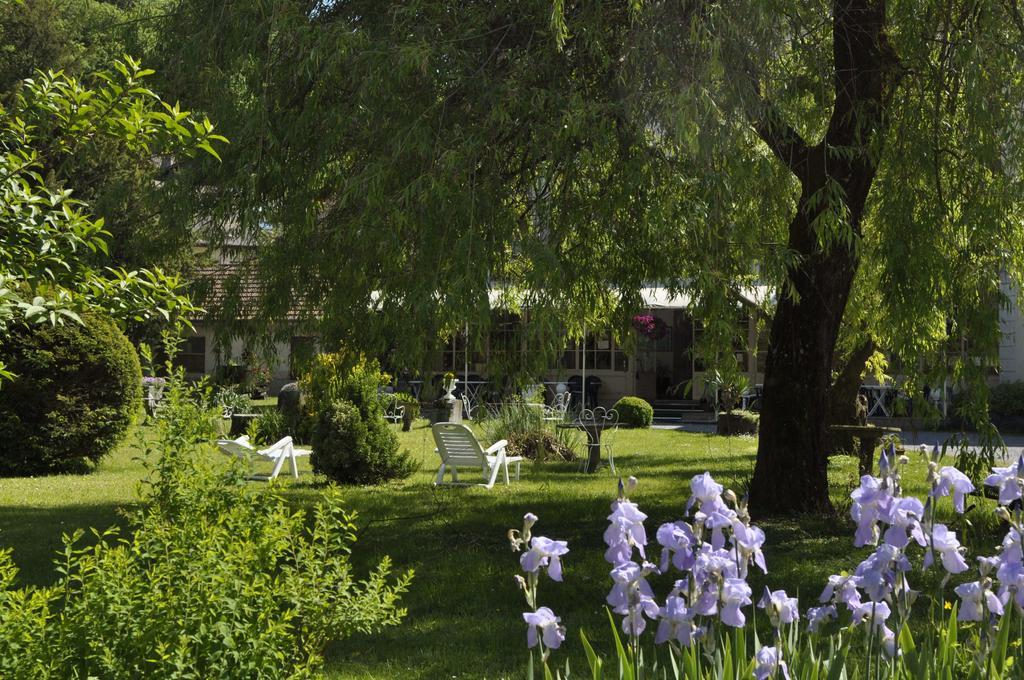 Hotel Du Parc - Manoir Du Baron Blanc فافيرج المظهر الخارجي الصورة